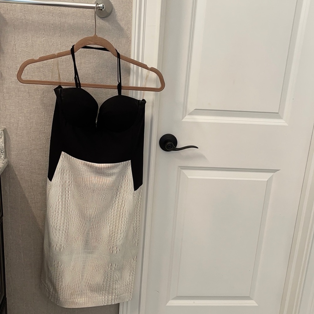 House of Cb…Small Black and Cream Bodycon dress 💕